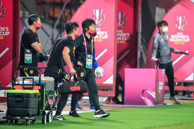 最终曼联2-1切尔西。